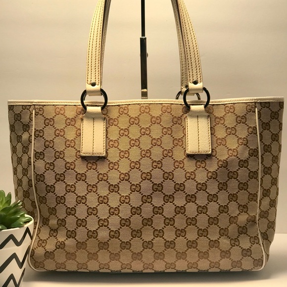 Gucci Handbags - Authentic Gucci GG Brown/Beige Canvas Tote Bag